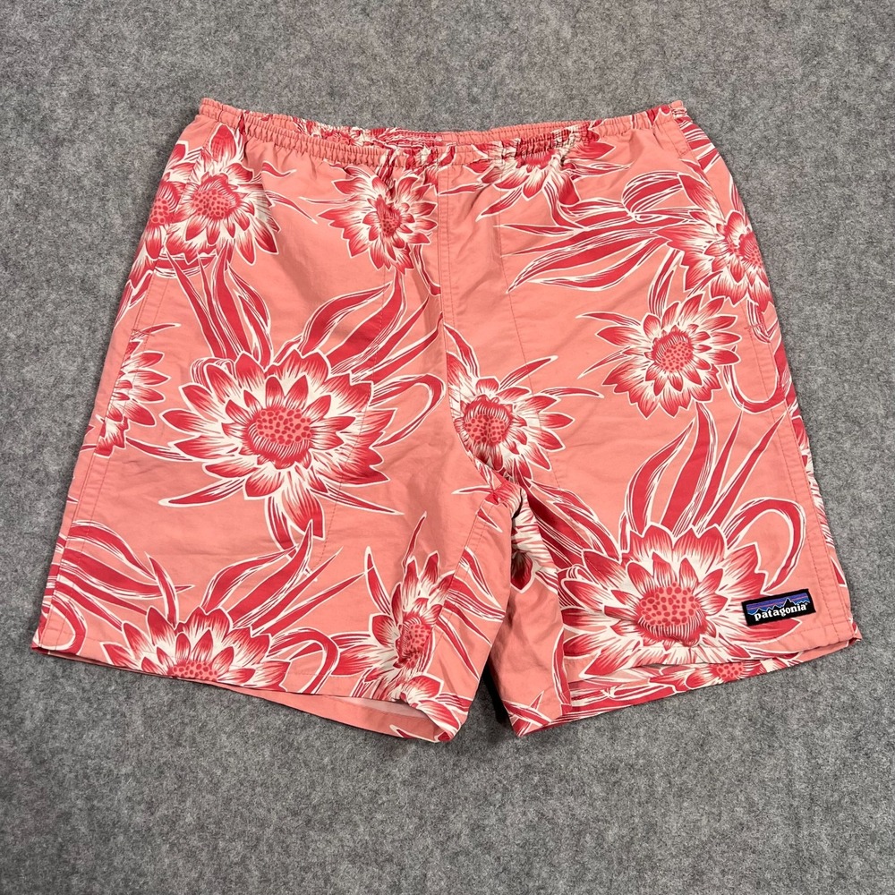 Patagonia Cereus Flower Peak Pink Baggies 6" Long Shorts Men's Size Small